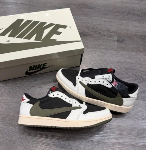 Nike SB Sneakers